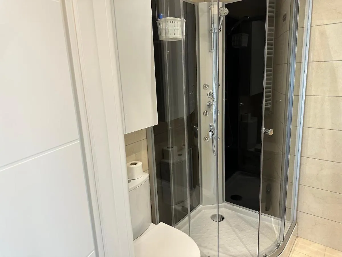Apartament Fabulous Penthouse Lakeview W20 Bucureşti