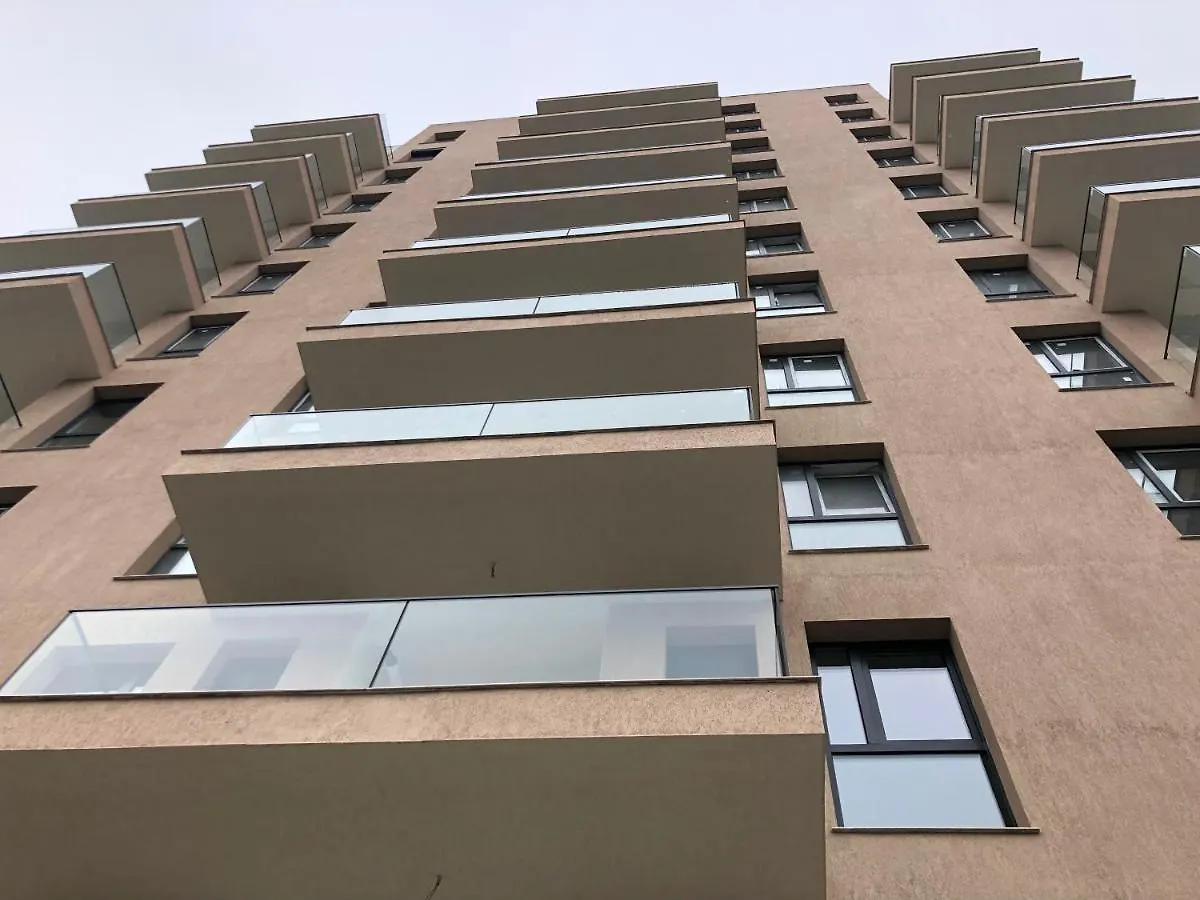 Fabulous Penthouse Lakeview W20 Bucureşti 0*,