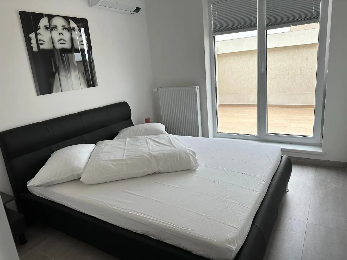 Lejlighed Fabulous Penthouse Lakeview W20 Bukarest