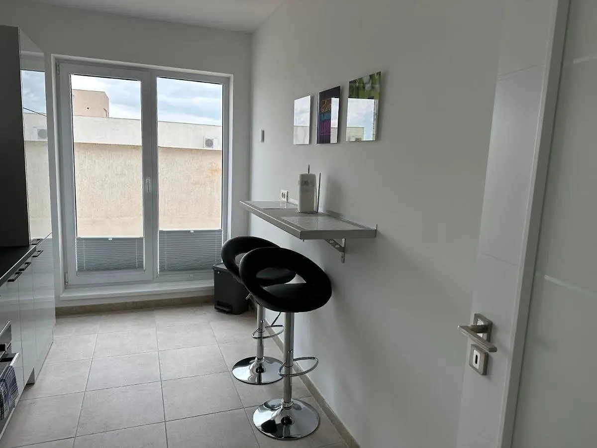 Fabulous Penthouse Lakeview W20 Bukarest